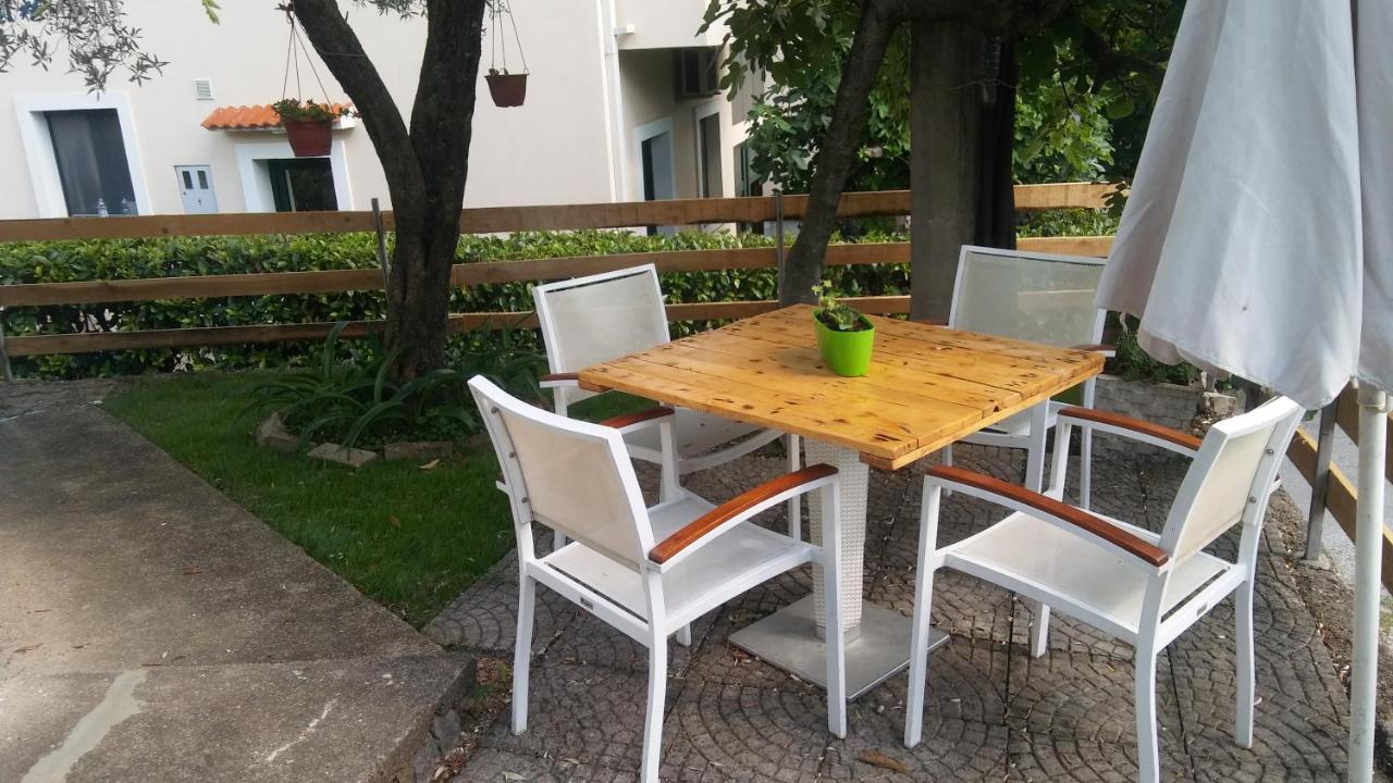 Petkovic Apartmani 1 Tivat Exterior photo
